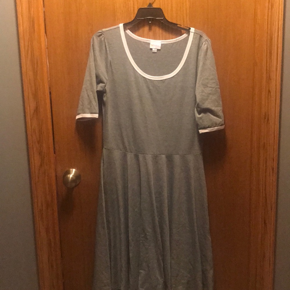 LulaRoe Nicole